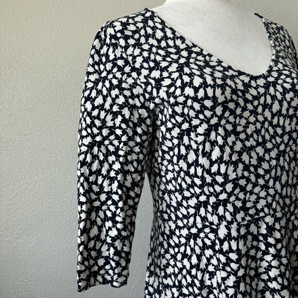 Lark & Ro Pullover Dress Blue White Floral SZ L - Picture 3 of 13